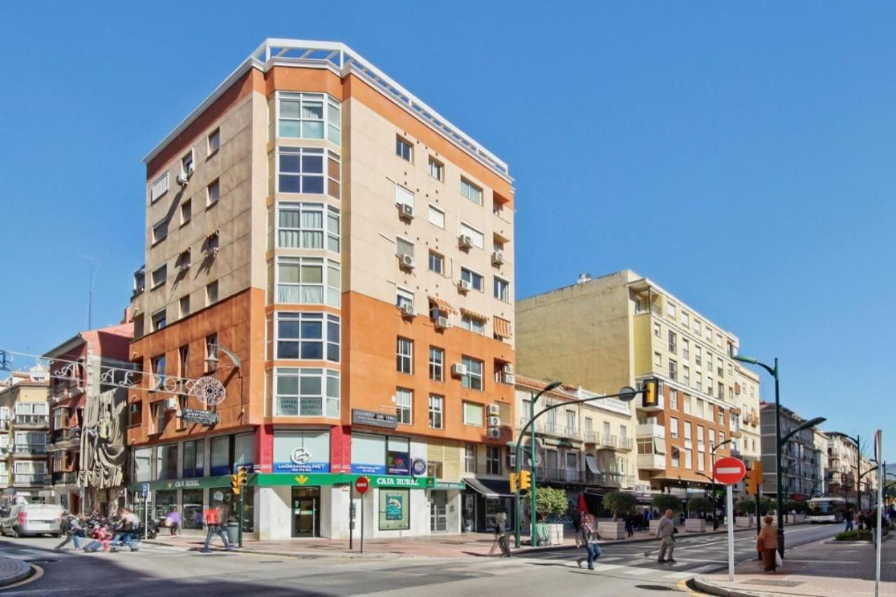 Apartamento En Calle Cuarteles De Dos Habitaciones Málaga Extérieur photo
